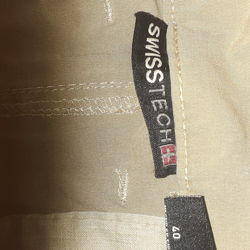 Swiss Tech - Picture 3 of 3